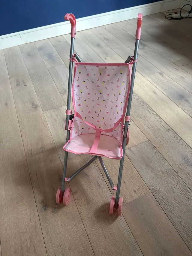 Poussette jouet