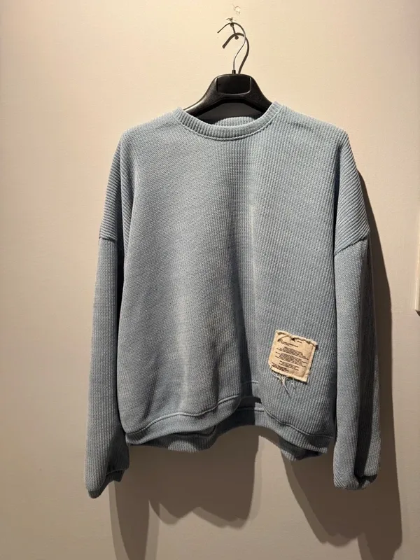 Pull-over édition limitée à un million d'exemplaires