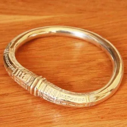 💍✨ Vangovango vola fotsy – Bijou traditionnel & élégant 🤍