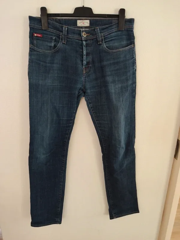Jean Lee Cooper, taille 34/34
